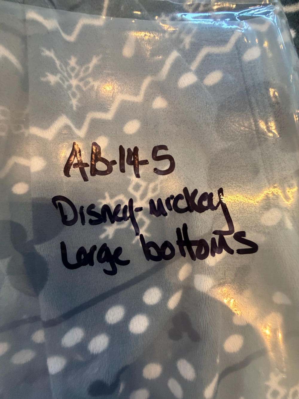 Disney Mickey Mouse Fair Isle Fleece Pajama Pants Gray L - Picture 8 of 8